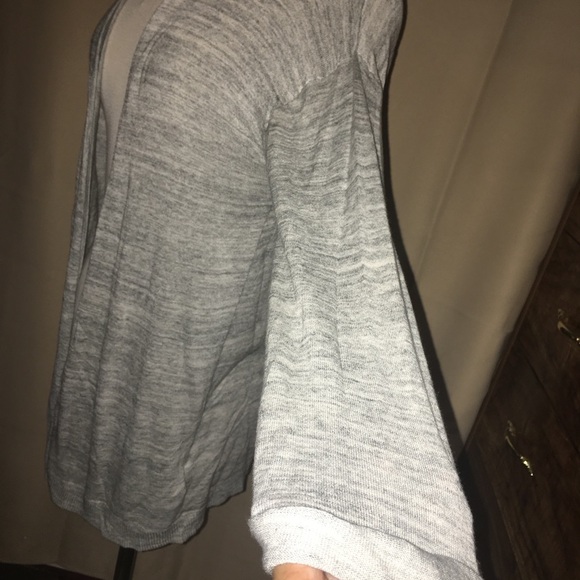 H&M  Gray Cardigan - Picture 2 of 4